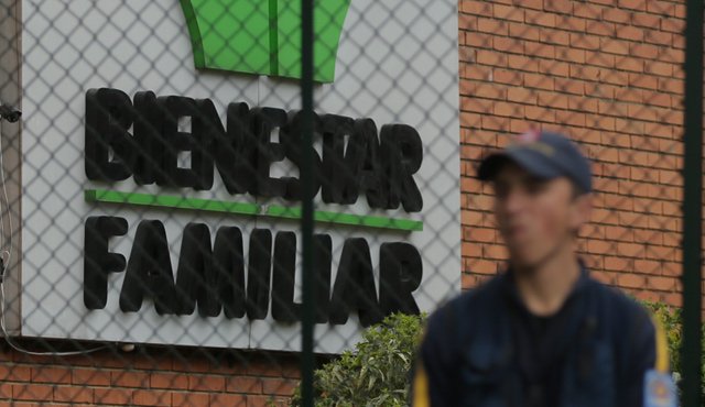 Este producto no contiene aditivos, conservantes ni colorantes, es distribuido de forma gratuita en todo el territorio nacional. Colprensa