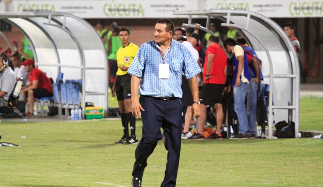 A partir del jueves, el técnico nortesantandereano Miguel Augusto Prince tomará las riendas del Cúcuta Deportivo. Archivo