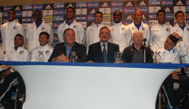 Millonarios F.C. presentó su nomina para afrontar la temporada 2016. Colprensa