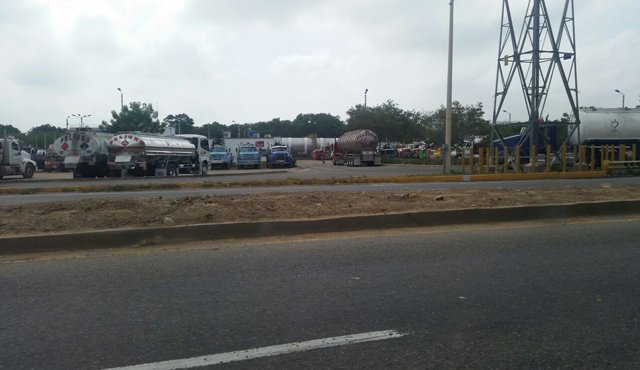 La reapertura de la planta de almacenamiento de gasolina en Agualinda, Los Patios, evitaría las congestiones en el suministro de combustible, como ocurre hoy en día. Suministrada