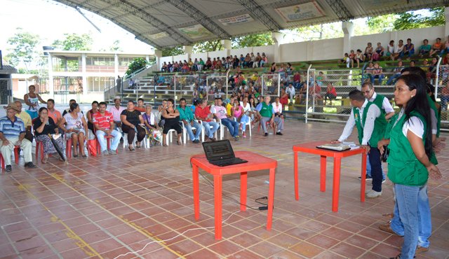 El 50% de los proyectos que se fomentaron entre las víctimas no prosperaron por falta de apoyo técnico e institucional Especial para La Opinión