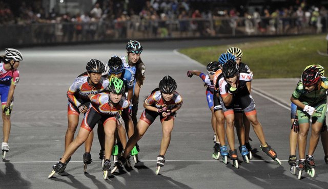 Con mucha alegría y emoción arrancó en Buga la tercera válida puntuable del nacional Interclubes de patinaje en el que compiten los campeones del mundo y entre los que se destaca la participación de la cucuteña Daniela Lindarte Garaviz, medallista de oro en el pasado Mundial deTaipéi. Cortesía