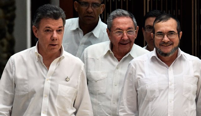Las Farc se han comprometido a deponer las armas y hacer la transición a la vida legal. Santos. Archivo