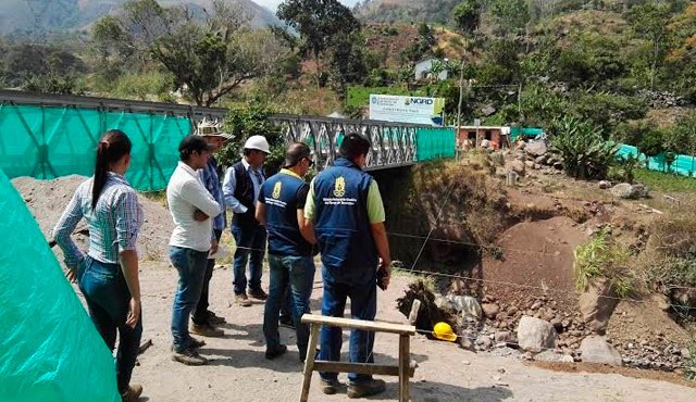 El puente se derrumbó en 2011 cuando arreciaron las lluvias en el departamento. Cortesía