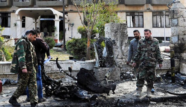 En Siria, el balance de los atentados del domingo reivindicados por Estado Isámico se acercó a los 200 muertos. Archivo