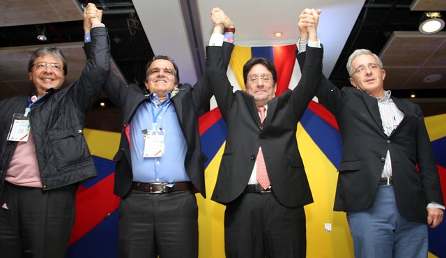El uribismo convocó una marcha para rechazar el acuerdo de paz el próximo 2 de abril. Colprensa