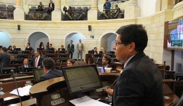 Discusión de la reforma a la Ley de Orden Público en el Senado y la Cámara. Colprensa