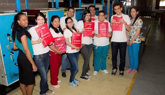 Los estudiantes aprendieron sobre los procesos de producción, comercialización y distribución del diario. Alfredo Estévez