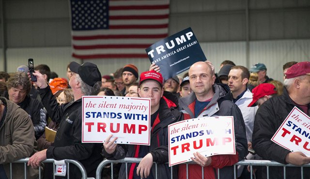 Seguidores del multimillonarios candidato republicano Donald Trump se sienten cada vez más seguros de que él será el próximo presidente de Estados Unidos. AFP
