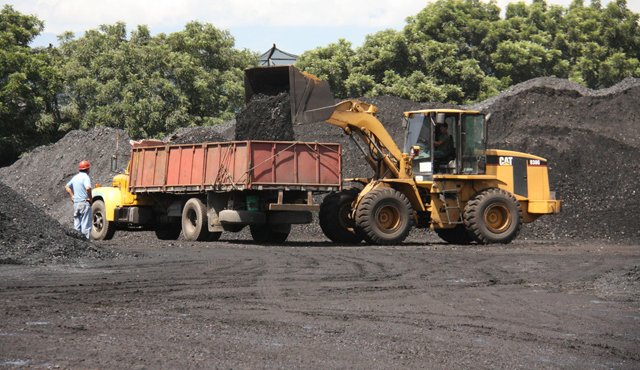 La Asociación de Carboneros de Norte de Santander califica como positiva la prórroga de las tarifas especiales. Sin embargo, piden celeridad y orden en la expedición de las calcomanías que emite el Ministerio de Transporte. Archivo