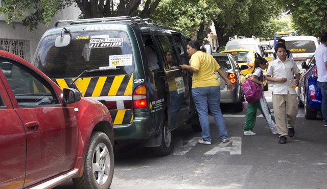 Unos 120 buses de transporte escolar serán revisadas por la Policía para verificar que cumplan con las normas técnico mecánicas. Archivo