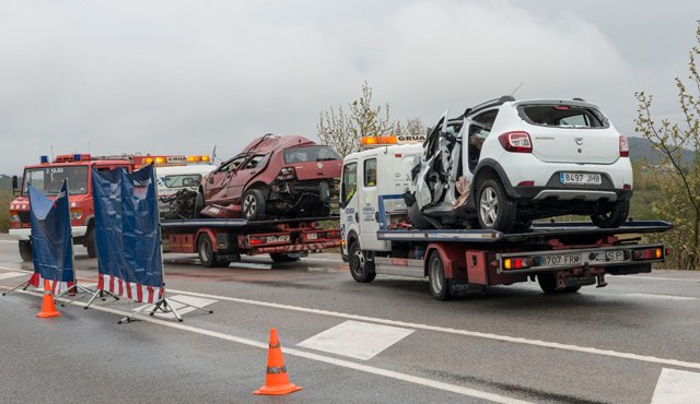 Los carros involucrados son uno matriculado en España y un vehículo procedente de la localidad francesa de Perpignan. AFP
