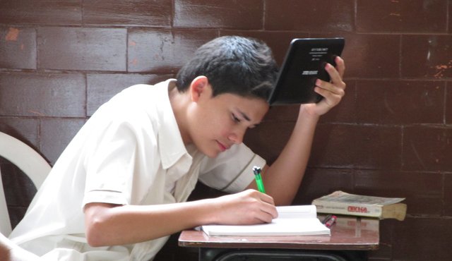 El grupo Educación y Empresa lanzó la aplicación 'Escuela Virtual ESE'. Archivo