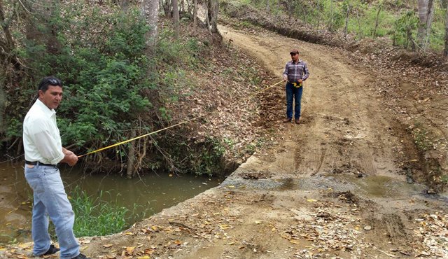 El proyecto de ‘rutas Comunales’ está llegando a las zonas más apartadas de la provincia de Ocaña. Javier Sarabia