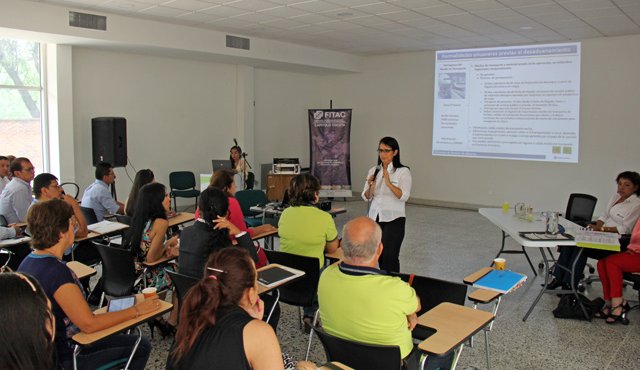 La Dirección de Impuestos y Aduanas Nacionales (Dian) socializó en Cúcuta la nueva reglamentación aduanera. La instrucción fue dada por Claudia Gaviria, directora de aduanas nacionales. Rodrigo Sandoval