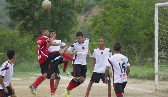 Un importante paso dio la selección Sub-17 de Norte de Santander, en Tunja, al lograr la clasificación a la gran final nacional de la categoría faltando una fecha, al derrotar ayer 3-0 a Boyacá. Archivo