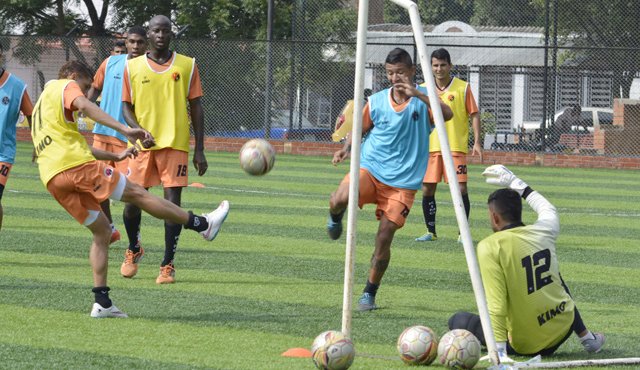 Entrenamiento del Cúcuta Deportivo. Edinsson Figueroa