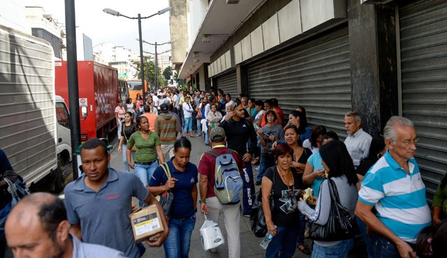 La restricción del paso por la frontera venezolana ha generado mayor desempleo, y ha causado el cierre de la mayoría de las pequeñas y medianas empresas por la falta de personal calificado y la poca disponibilidad de insumos. Archivo
