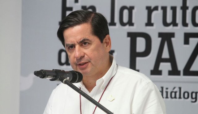 Juan Fernado Cristo, ministro del Interior Colprensa