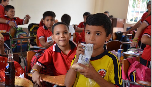 La Federación Nacional de Departamentos pidió al Ministerio de Educación Nacional retomar el PAE. Archivo