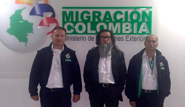 'El señor de la camisa roja' fue capturado al llegar a Bogotá y es el presunto sucesor de 'Don Diego', excapo del Cartel del Norte del Valle. Colprensa