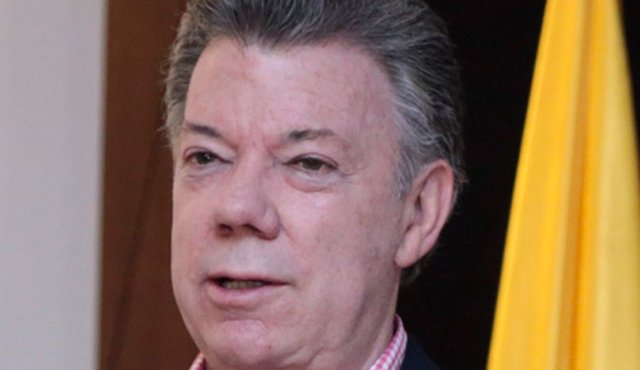 Con Santos vienen los ministros del Interior, Juan Fernando Cristo y del Posconflicto, Rafael Pardo. Archivo