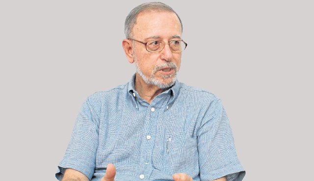 David Figueroa, arquitecto y presidente de la Fundación Empresarios por la Educación. Rodrigo Sandoval