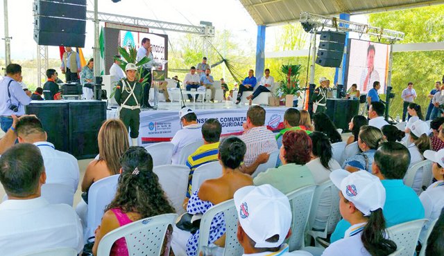 El gobernador buscará la institucionalidad en la zona. Archivo