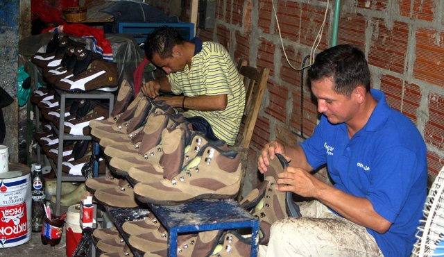Las empresas con menos de cinco empleados aportan el 21,3% de los trabajadores informales en Cúcuta y el área metropolitana. Archivo