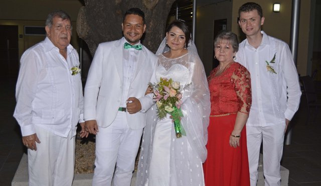 Álvaro Delgado, Holman Agamez, Silvia Lorena Delgado, Luz Marina Suárez y Álvaro Manuel Delgado Suárez. Edinsson Figueroa