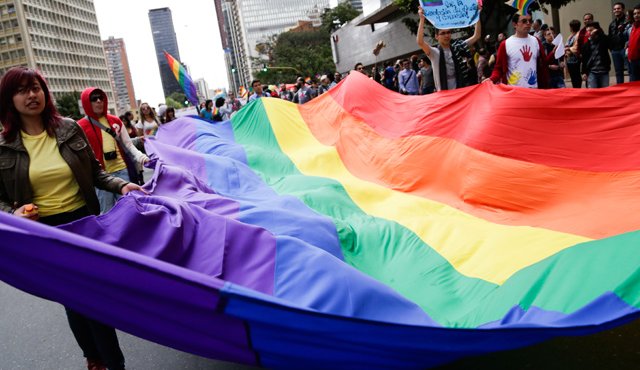 En los primeros cuatro meses del año ya se ha recibido el mismo número de denuncias registradas en todo el 2015 por violencia contra la comunidad LGTBI. Archivo
