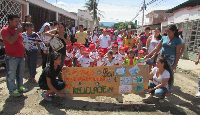 Celebración del Día Mundial del Reciclaje. Cortesía