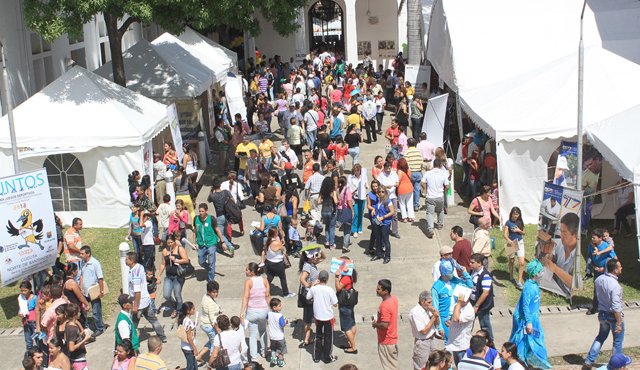 La Feria Nacional de Servicio al Ciudadano sE realizó en cúcuta en 2012 en la biblioteca pública julio péres ferrero y contó con la participación de unas 2 mil personas. Archivo