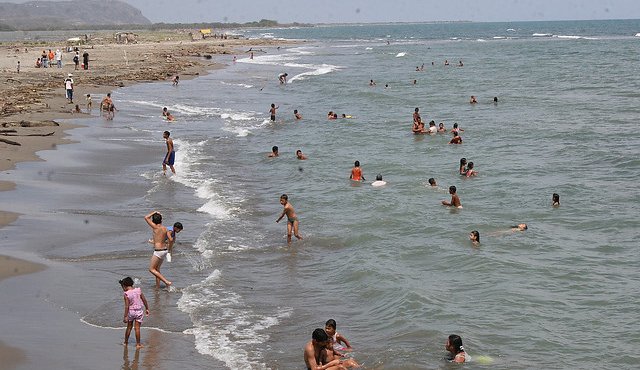 El exceso de exposición al sol sin la debida protección es uno de los factores determinantes en el desarrollo del cáncer de piel. Colprensa