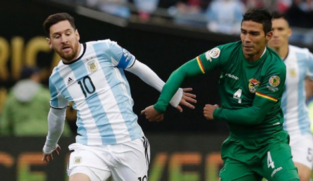Lionel Messi ingresó al juego en el segundo tiempo. AFP