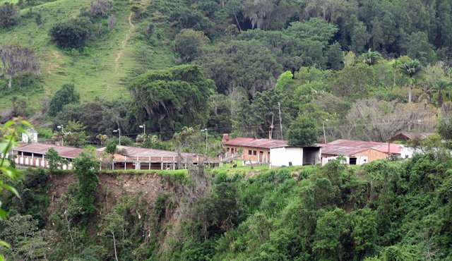 La Hacienda Cuernavaca, una de las propiedades del extinto narcotraficante Gonzalo Rodríguez Gacha, se convirtió en una base militar. Colprensa