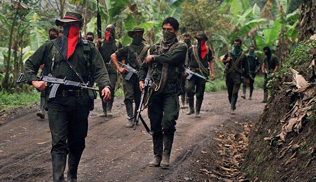 El Eln señala que seguirá con el secuestro, aunque plantea que este humanitario podría considerarse durante la negociación. Archivo