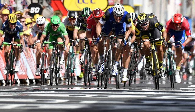 Marcel Kittel (Etixx) ganó la cuarta etapa del Tour de Francia AFP