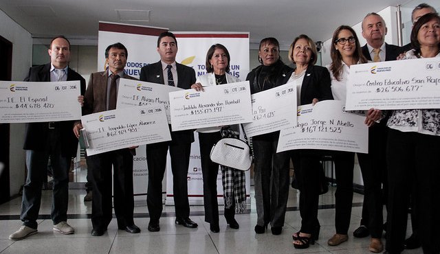 La entrega de estos incentivos hace parte del 'Programa de Incentivos a la Calidad'. Colprensa