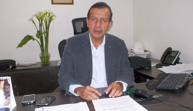 El director seccional de la Dian, Gerardo Jojoa Jiménez, se refirió a la iniciativa que lideran en el municipio de Pamplona para reducir la informalidad y combatir el contrabando. Roberto Ospino