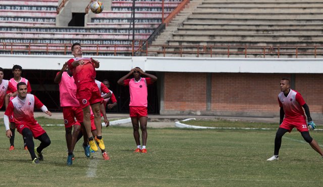 El Cúcuta Deportivo la tarde de este sábado un triunfo que lo mantenga en las primeras posiciones de la clasificación general, en donde marcha en la quinta posición con 31 puntos. Juan Pablo Cohen