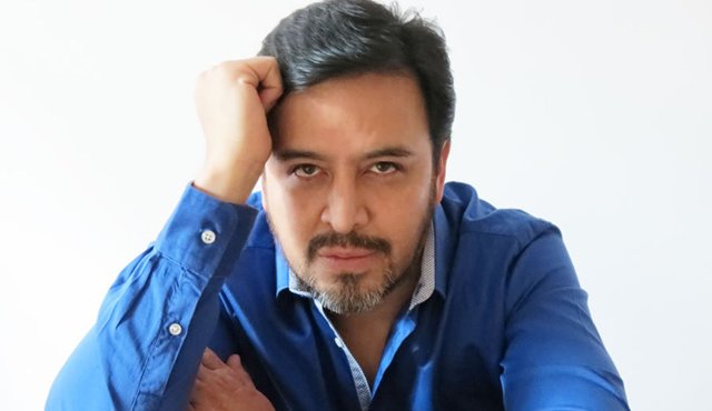 Este polifacético actor santandereano ve con preocupación la televisión nacional y la falta de buenos actores. Tomada de Internet