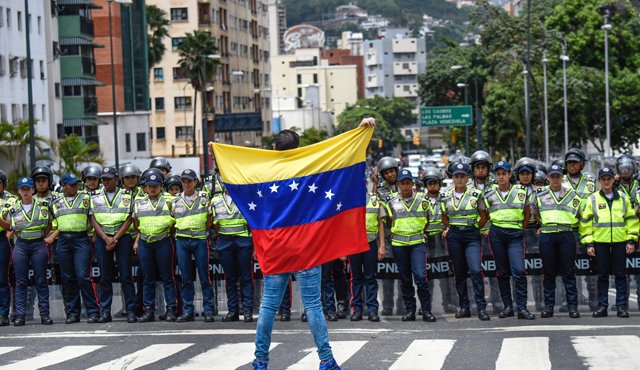 Este miércoles la oposición venezolana volvió a exigir la revocatoria contra el presidente Nicolás Maduro. AFP