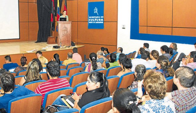 En el auditorio Eduardo Cote Lamus de la Torre del Reloj se cumplirá el próximo viernes a las 6 de la tarde, la elección del narrador que representará a Norte de Santander en el Festival Internacional de Cuenteros. Archivo