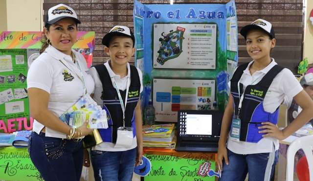 Watertic conformado por estudiantes de Villa del Rosario, promueve a través de las TIC, el ahorro de agua. Cortesía