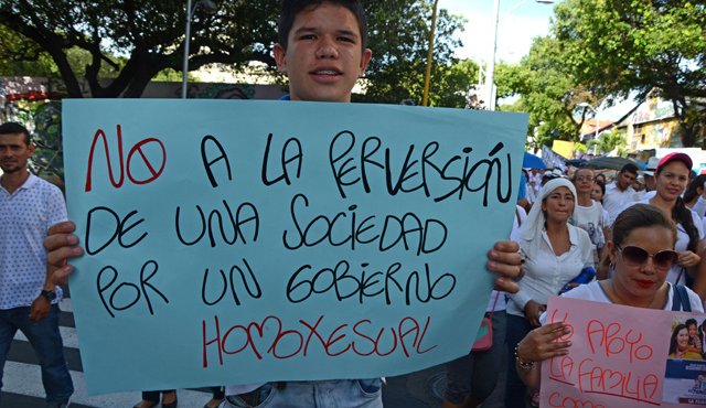 Aunque las marchas en contra de la presunta imposición de una ideología tuvieron acogida, en ella participaron pocos docentes que son, en últimas, los involucrados en el debate. Rodrigo Sandoval