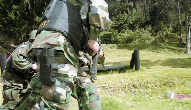 El general Jorge Nieto, director de la Policía Nacional, envió a la zona a expertos del Gaula. Colprensa