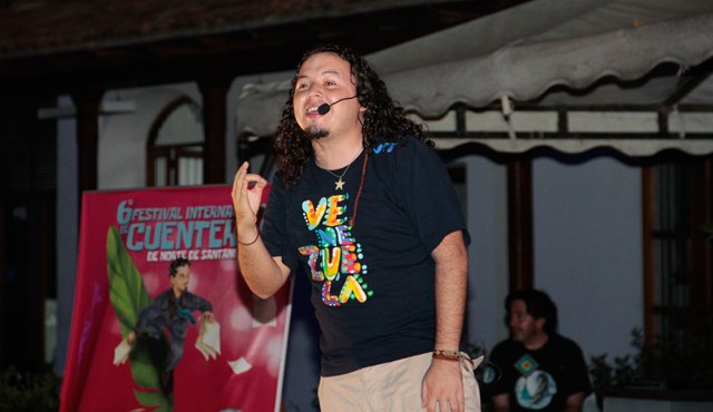 Romer Peña, cuentero venezolano y coordinador del Festival, también participará con historias en las galas. La Opinión