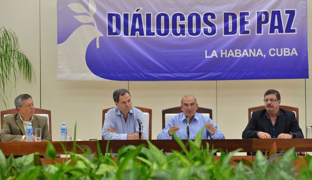 La mesa de negociaciones sigue firme y se mantiene la expectativa sobre la recta final del proceso de paz. Colprensa
