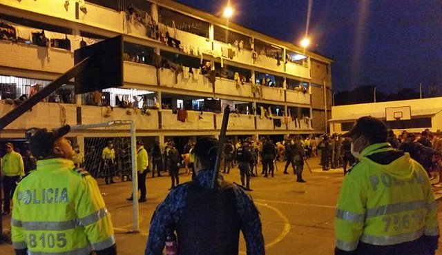 El juez ordenó la captura de los guardianes del Inpec. Colprensa